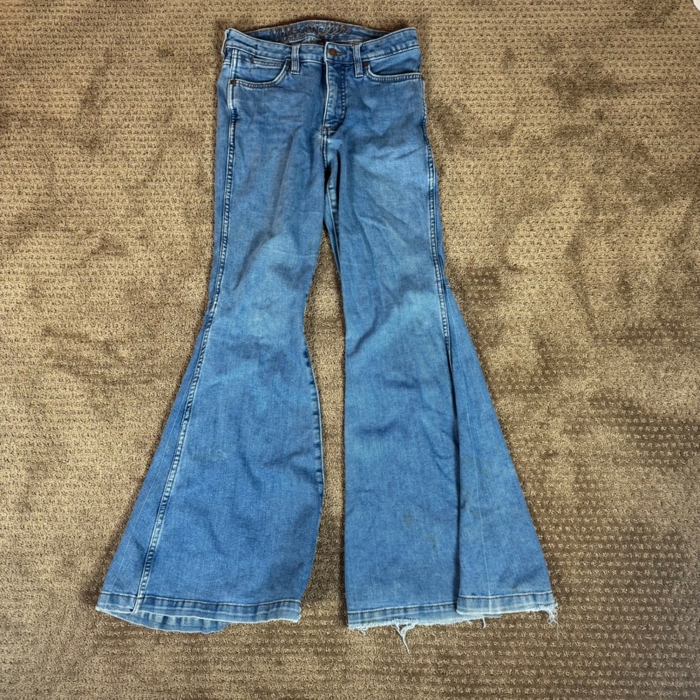 Wrangler Retro Premium Jeans Women 29 Blue Good Bell Bottom Flare Distressed